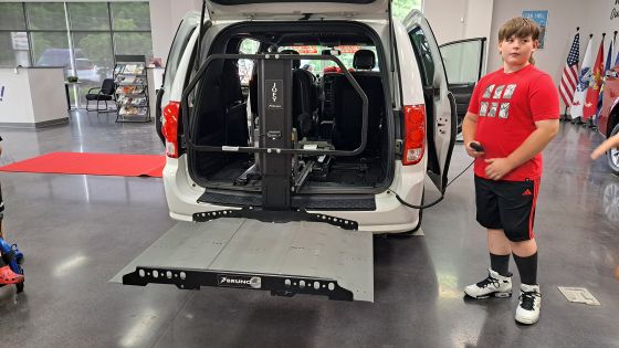 hackworth-van-lift-photo